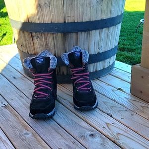 Women's boots